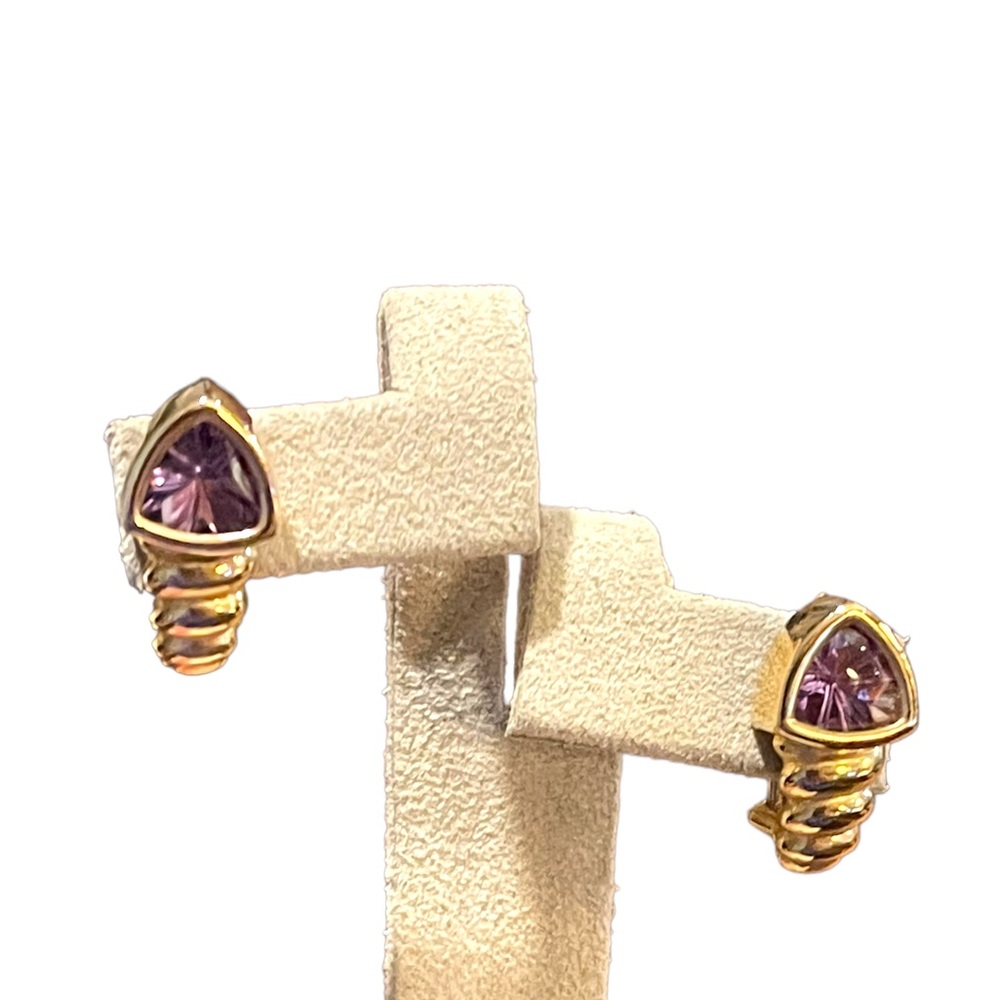 Lovely 14k Solid Gold Trillion Cut Amethyst pierced Earrings